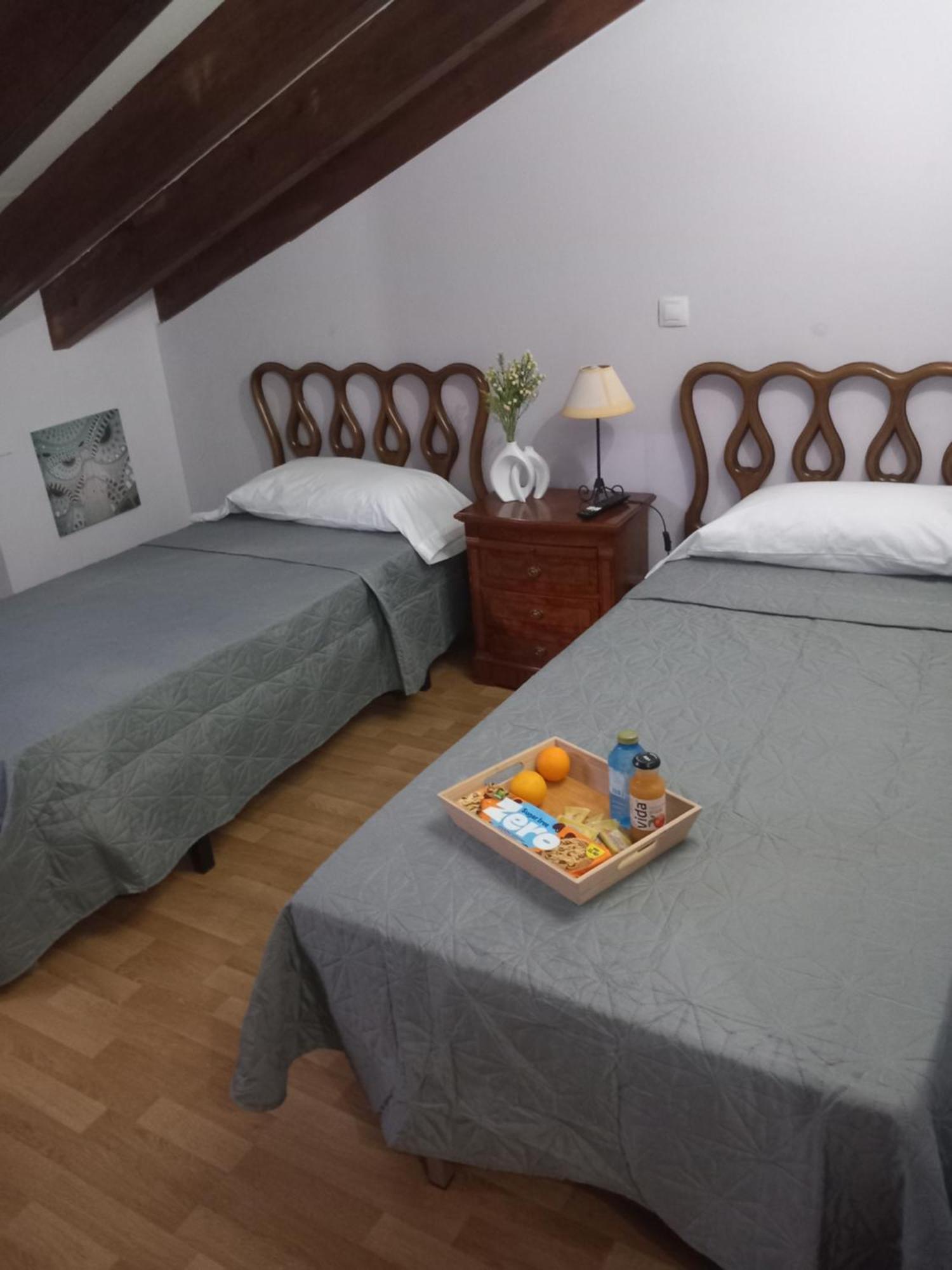 Hosteria Rio Negro Bárcena de Cicero エクステリア 写真